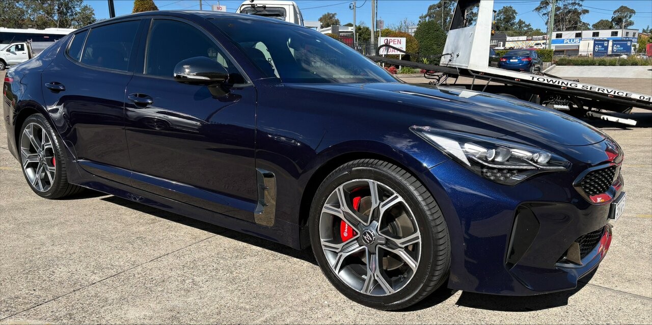 Kia Stinger image 3
