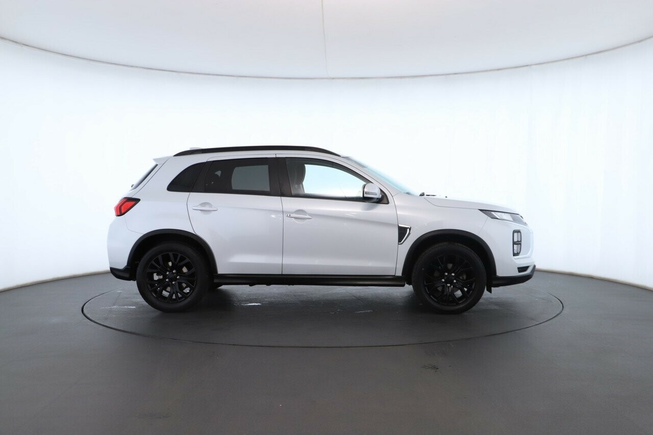 Mitsubishi Asx image 3