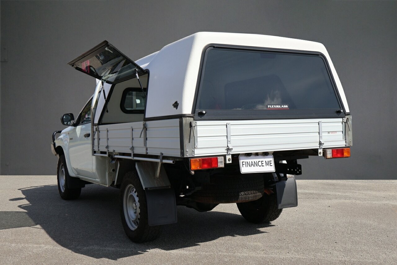 Mitsubishi Triton image 4