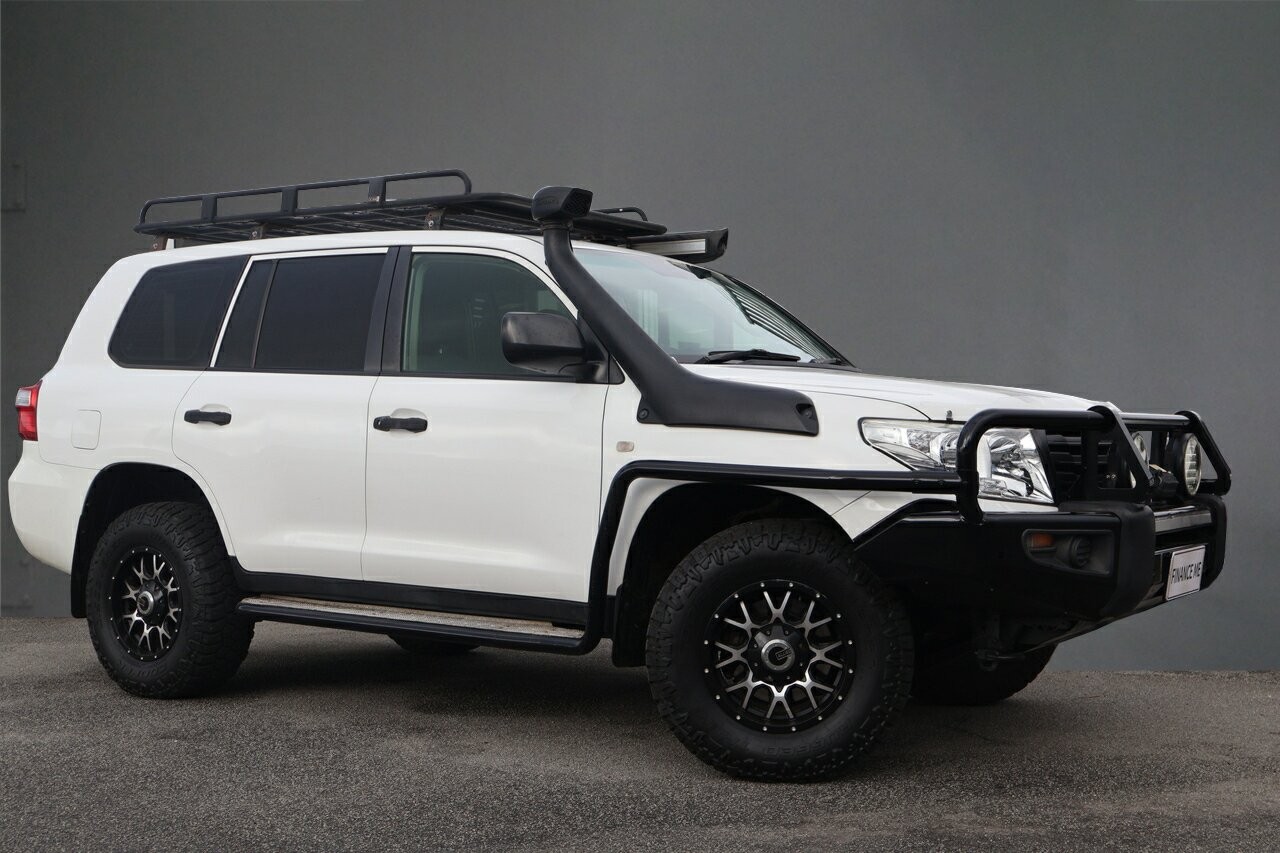Toyota Landcruiser image 1