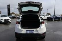 Mazda Cx-3 image 4