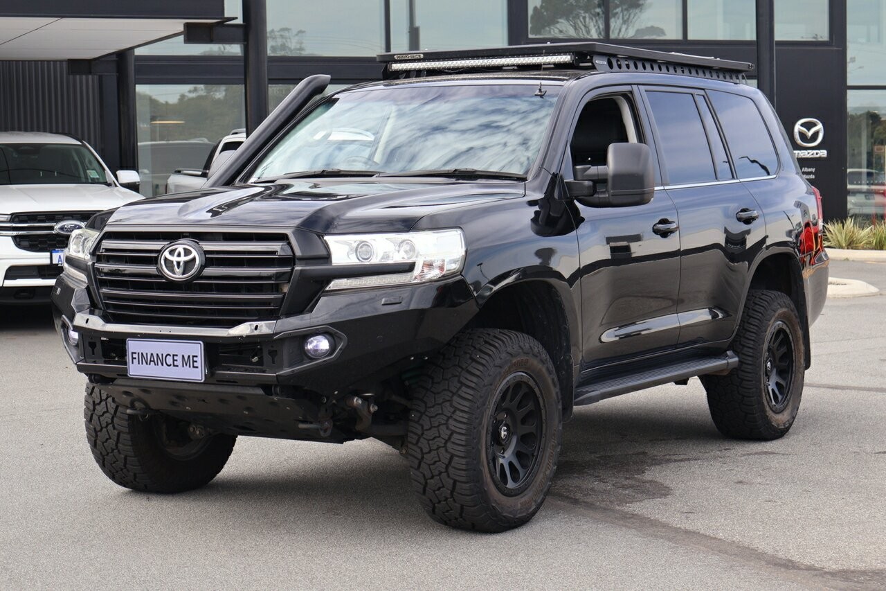 Toyota Landcruiser image 4