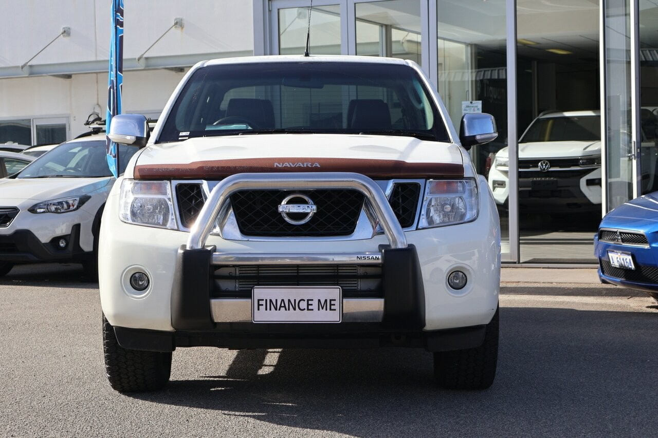 Nissan Navara image 3