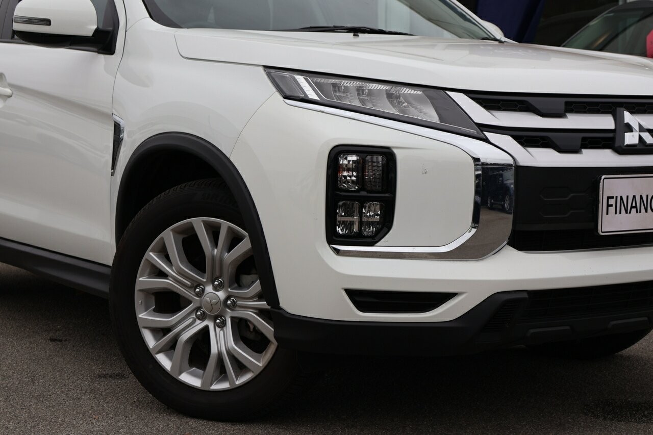 Mitsubishi Asx image 2