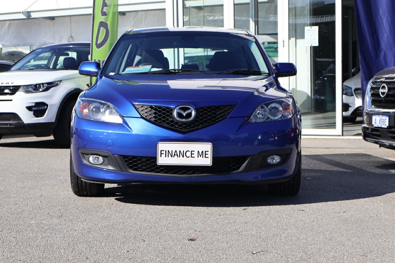 Mazda 3 image 3