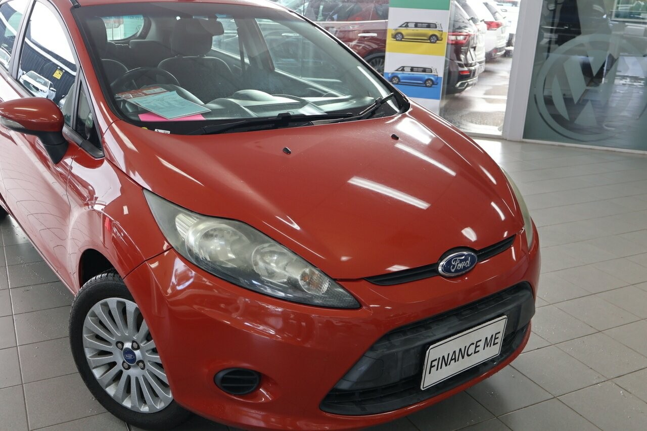 Ford Fiesta image 2