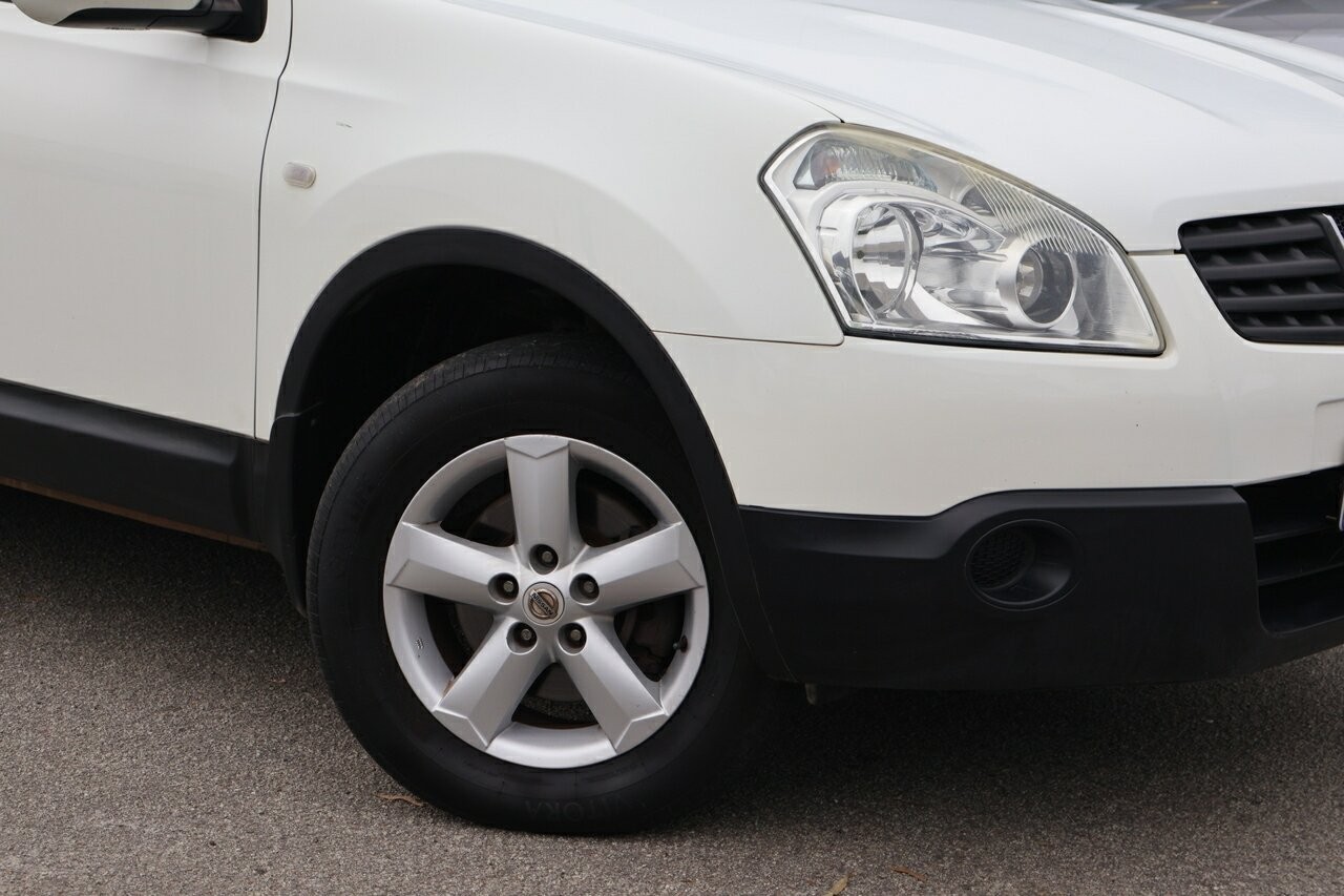 Nissan Dualis image 2