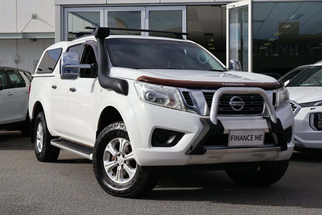 Nissan Navara image 1