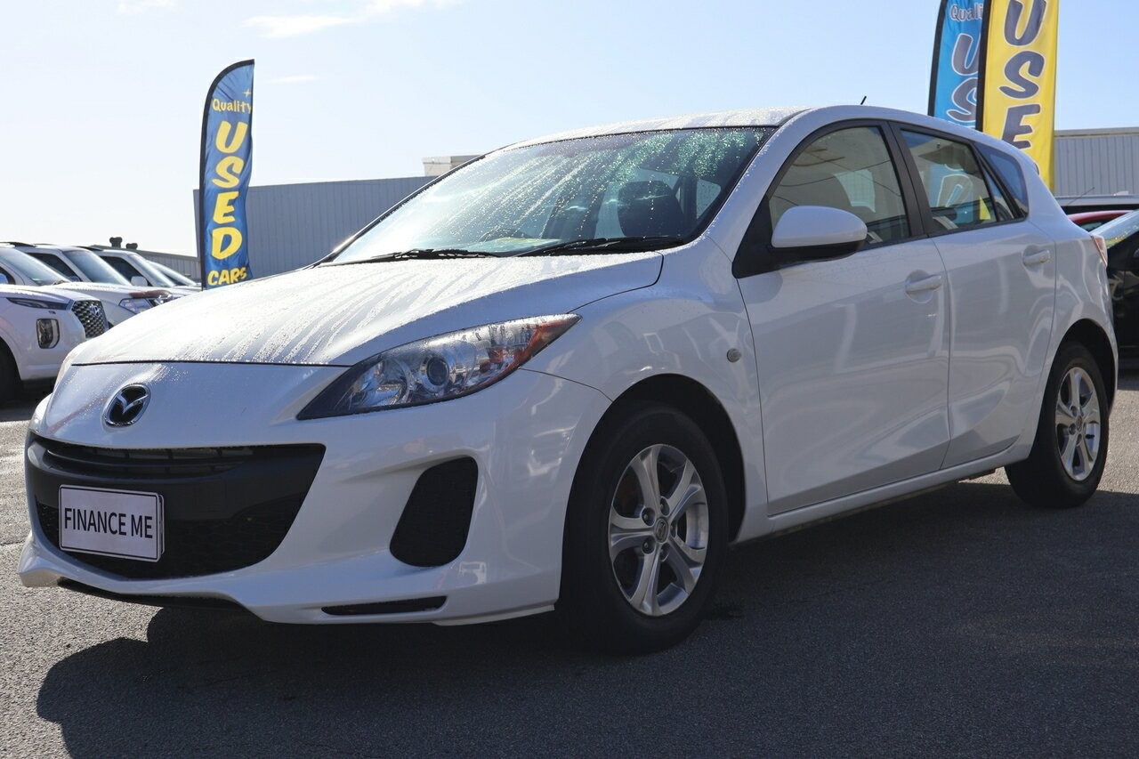 Mazda 3 image 4