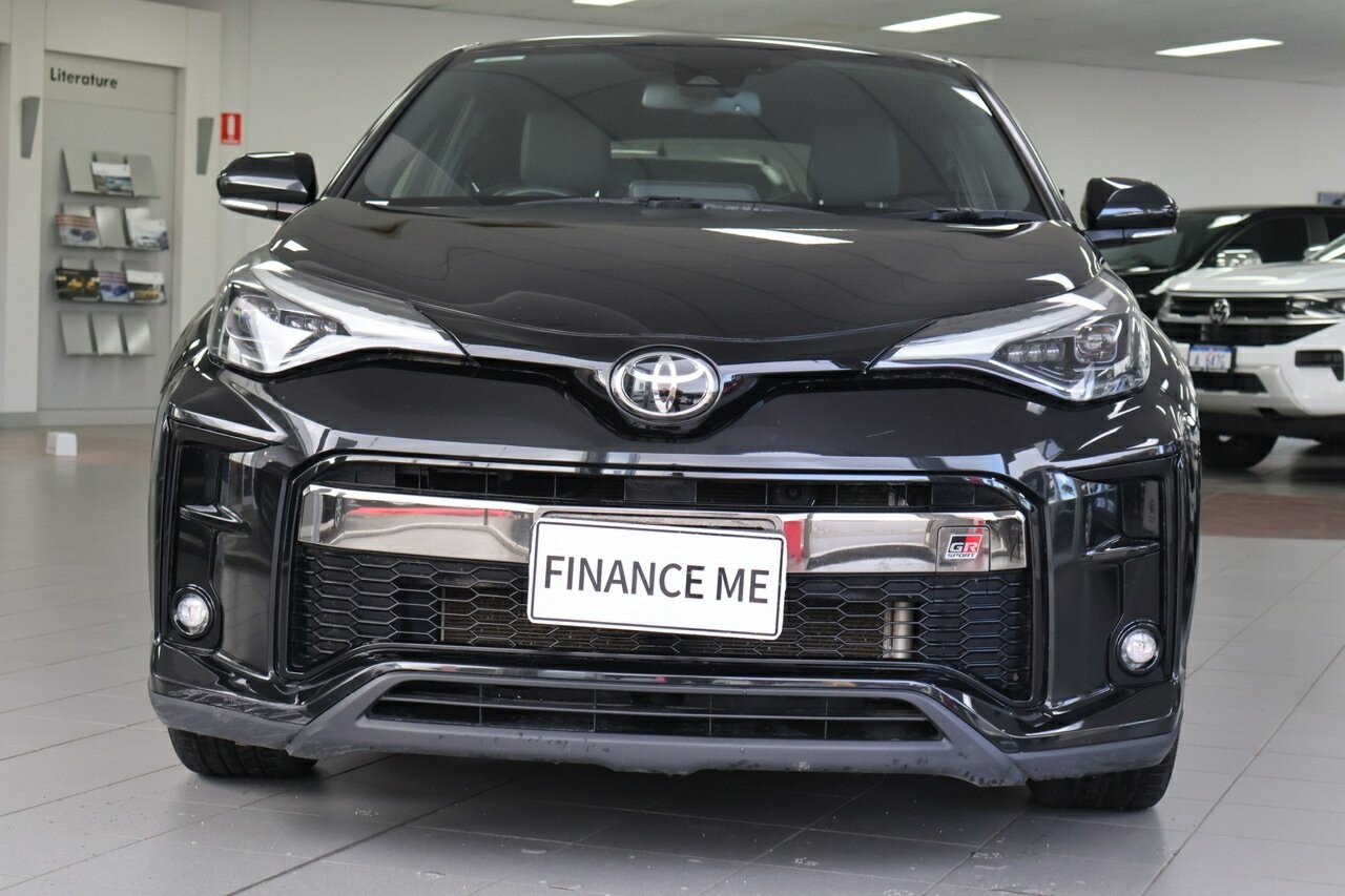 Toyota C-hr image 3