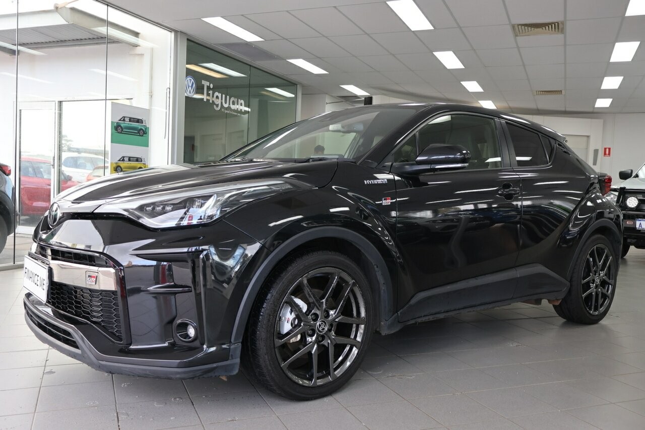 Toyota C-hr image 4