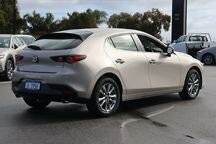 Mazda 3 image 4
