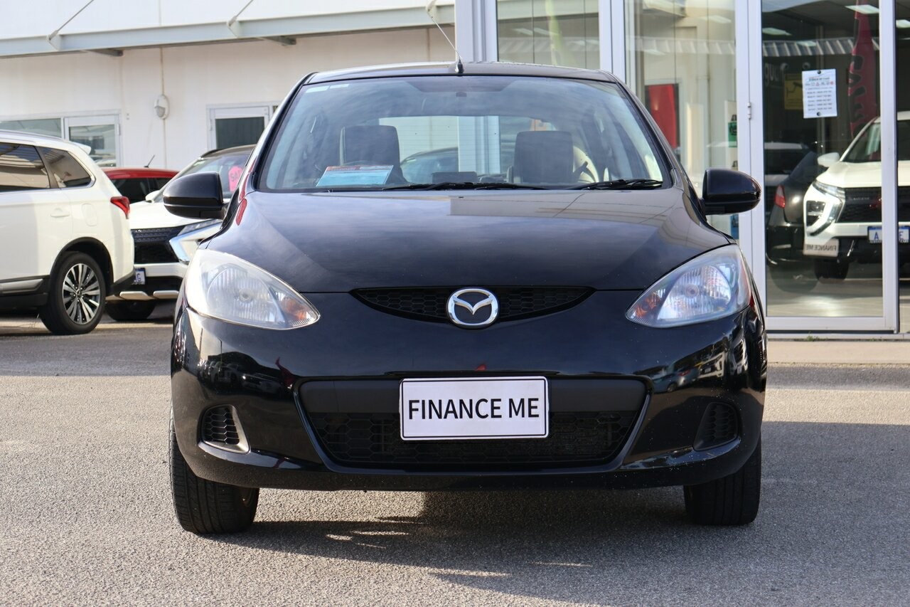Mazda 2 image 3