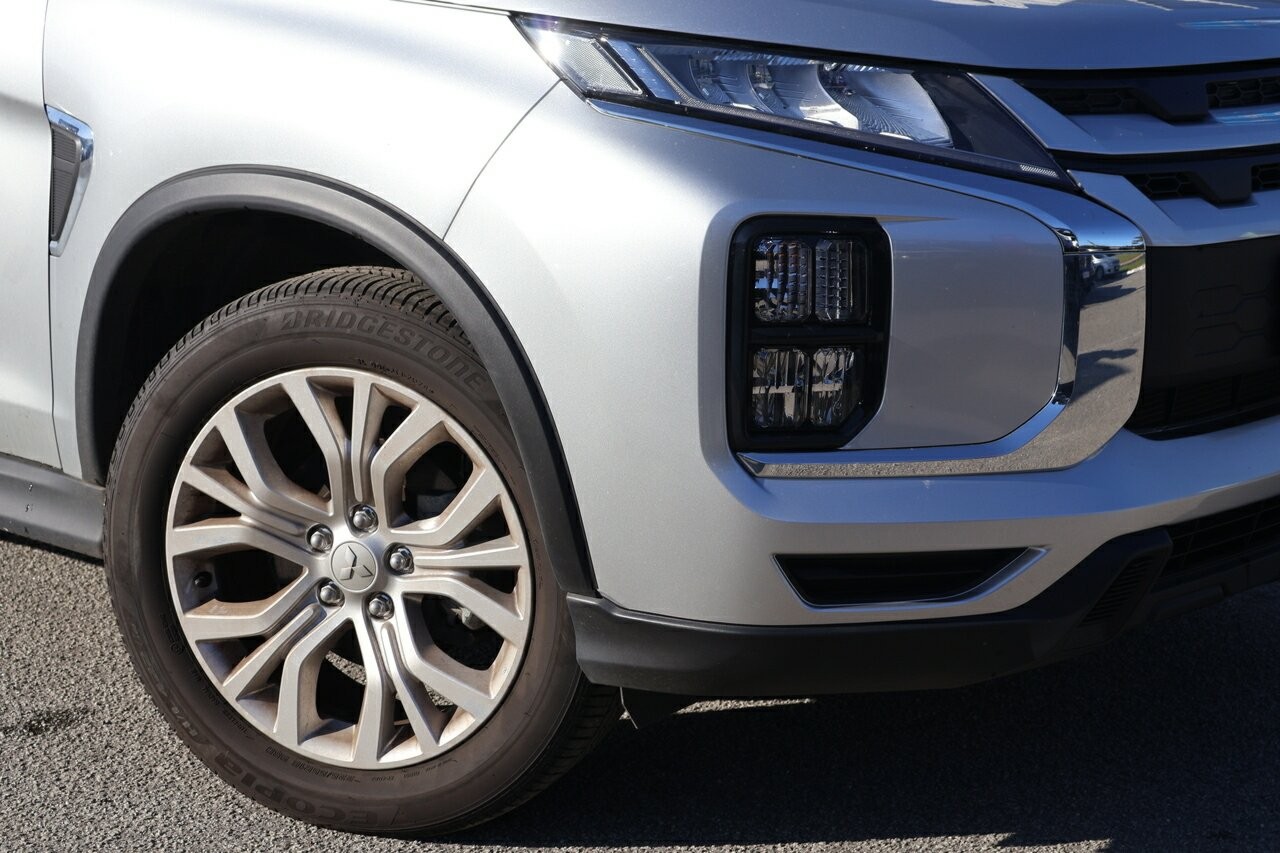 Mitsubishi Asx image 2