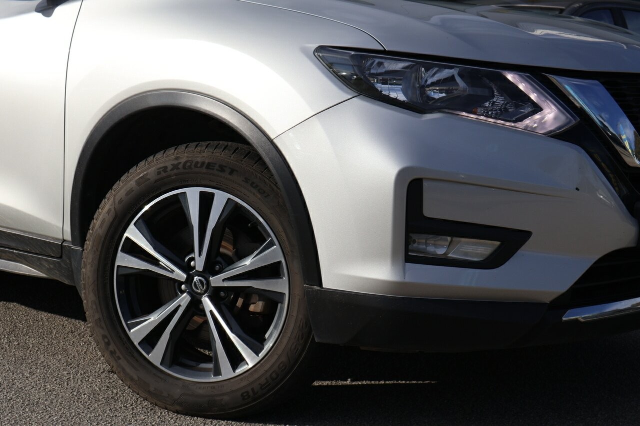 Nissan X-trail image 2