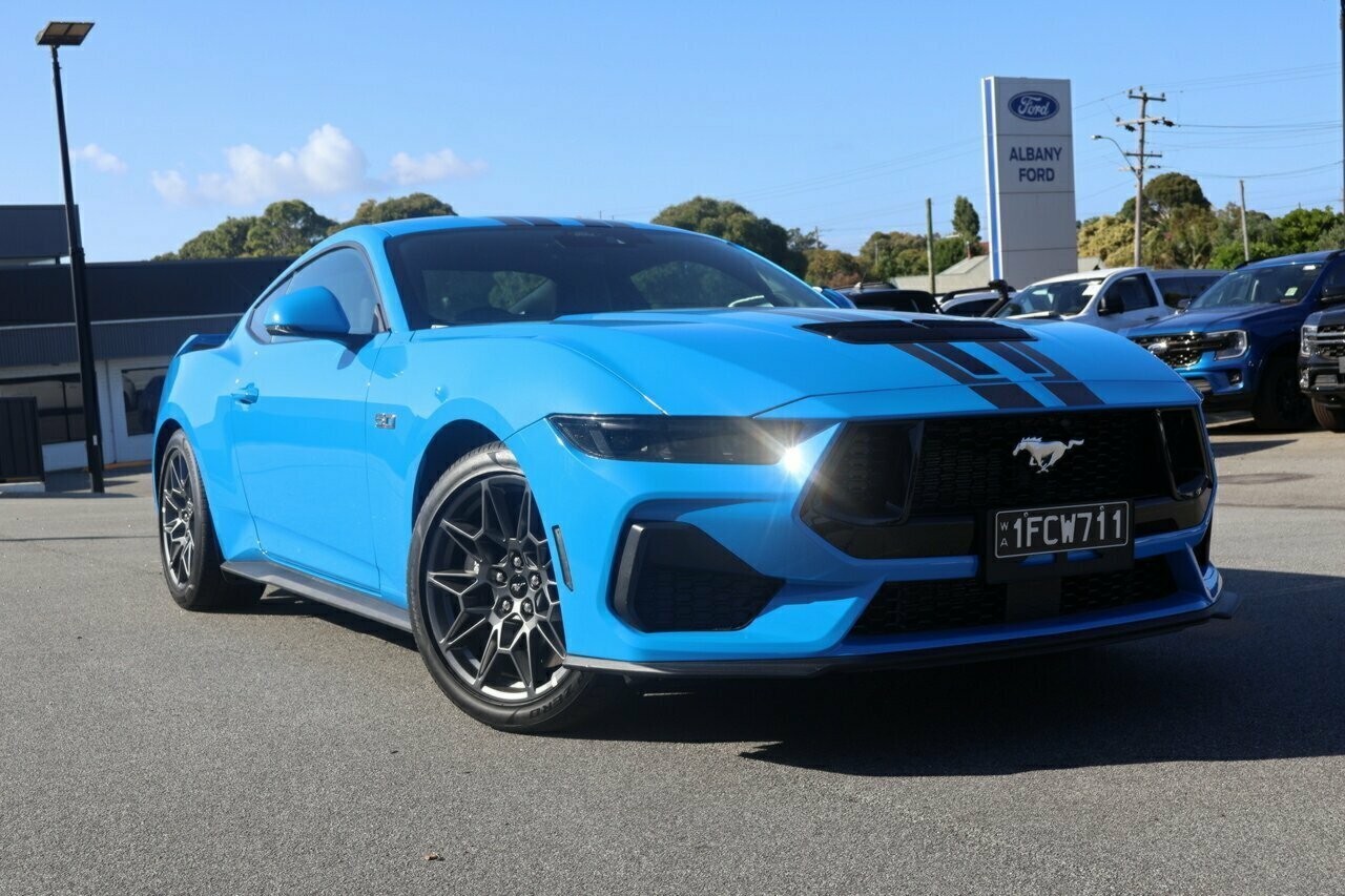 Ford Mustang image 1