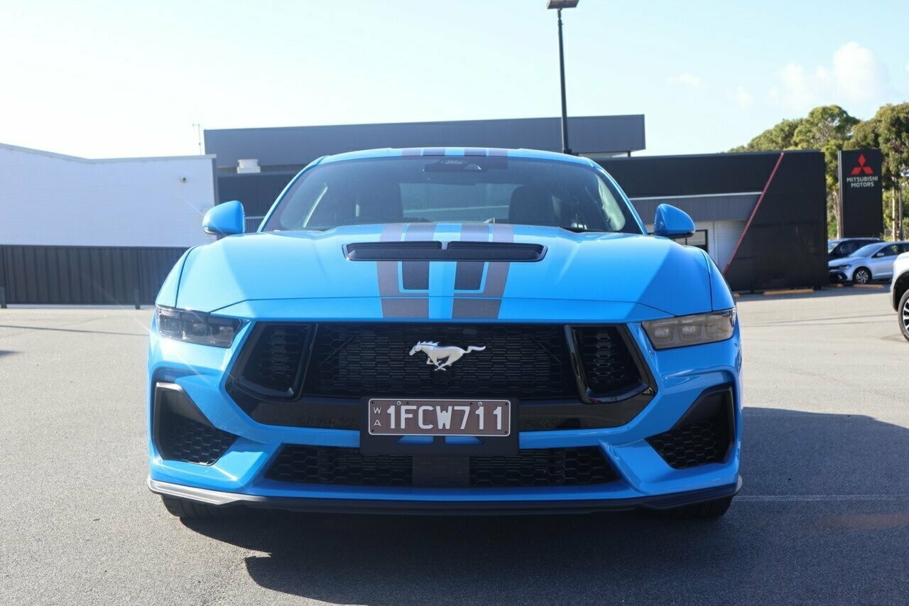 Ford Mustang image 3