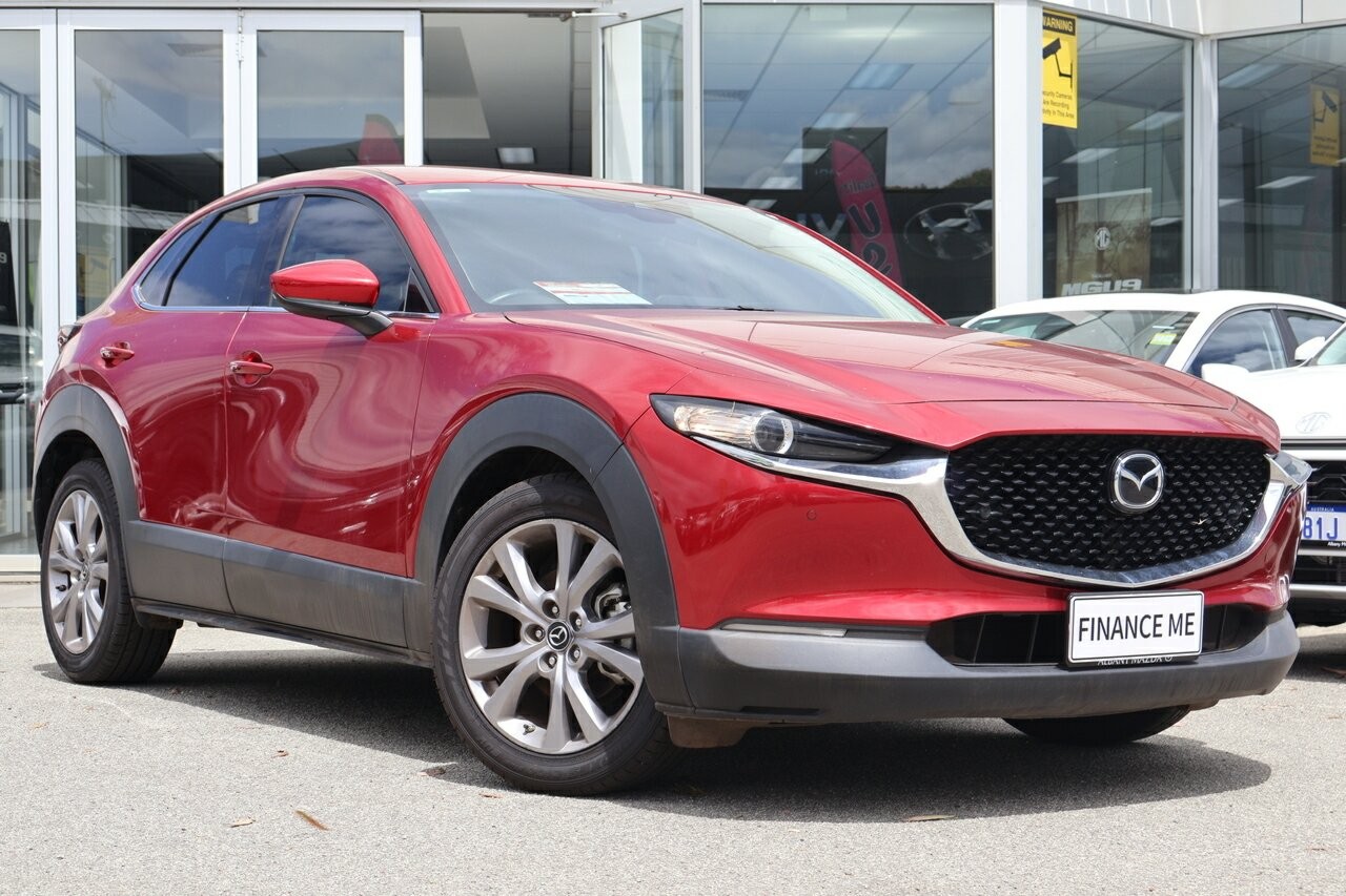 Mazda Cx-30 image 1