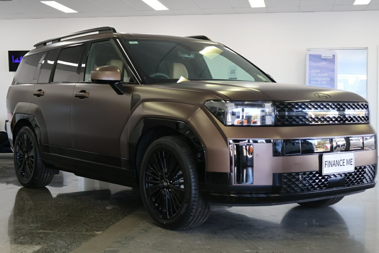 Hyundai Santa Fe image 1