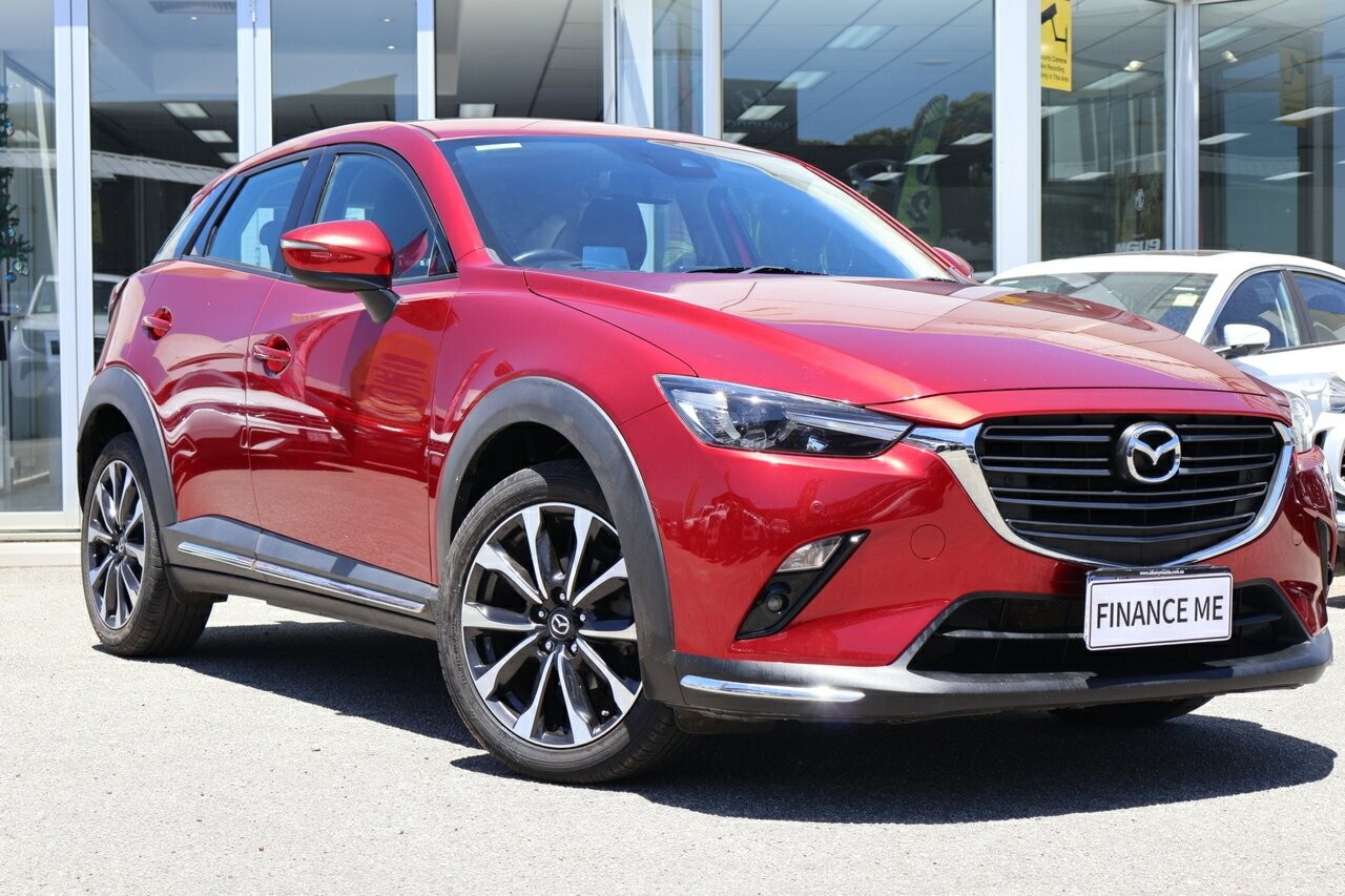 Mazda Cx-3 image 1