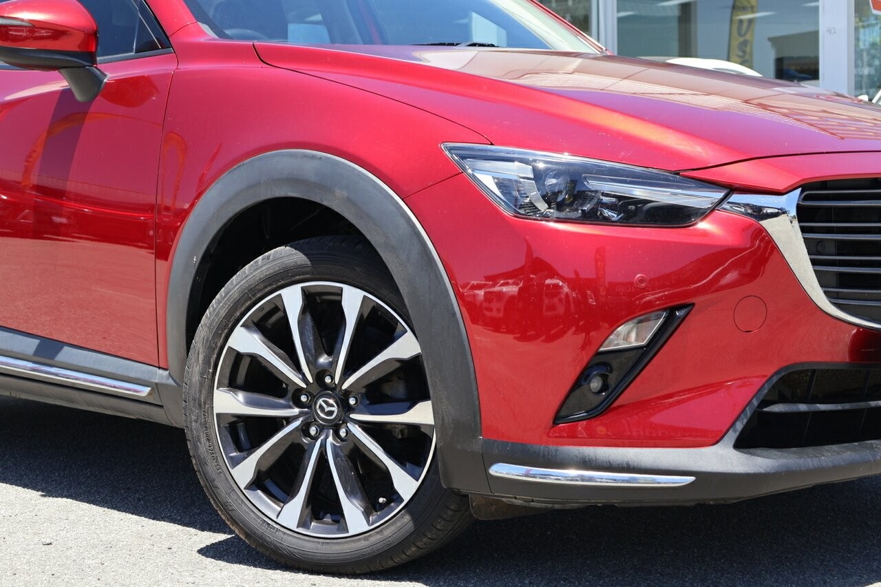 Mazda Cx-3 image 2