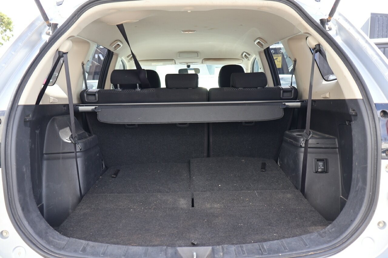 Mitsubishi Outlander image 3