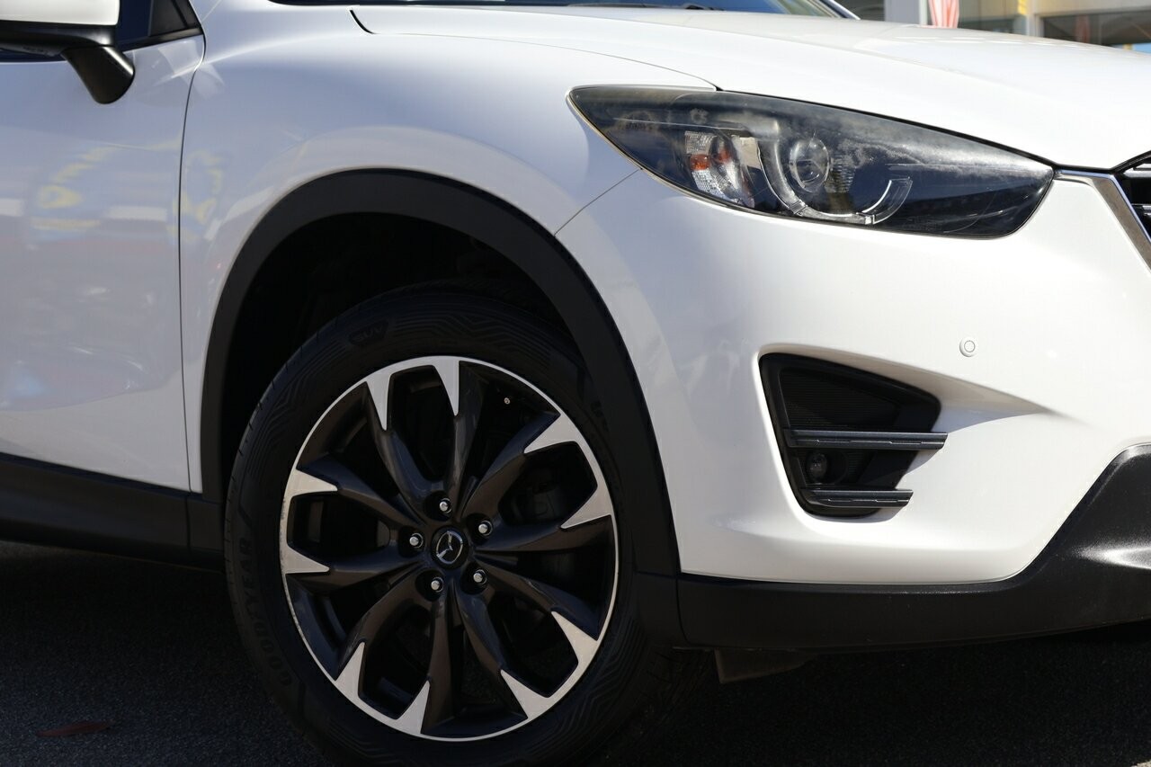 Mazda Cx-5 image 2