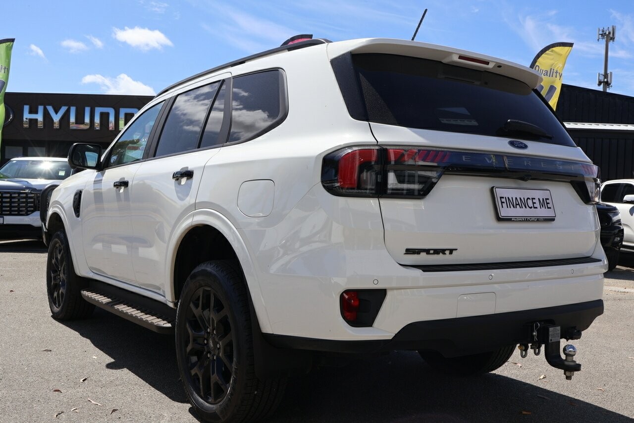 Ford Everest image 4