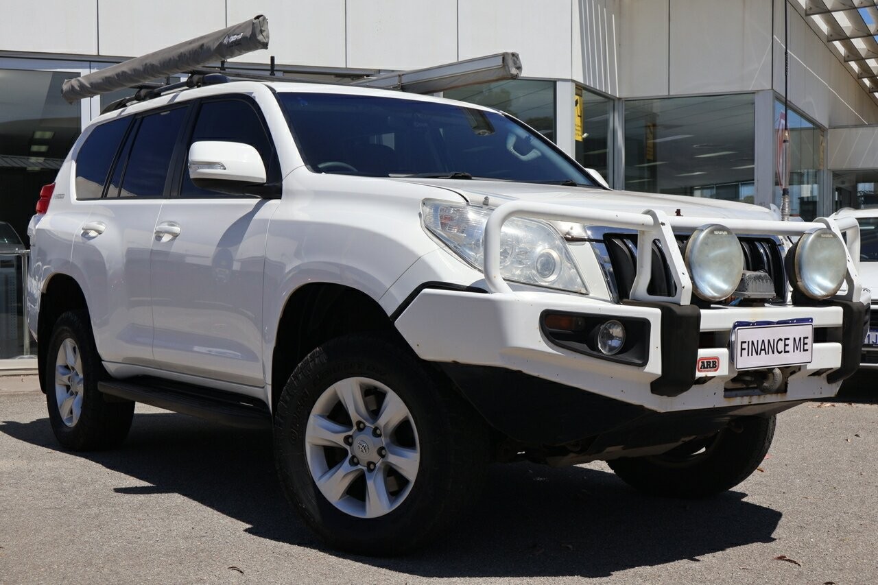 Toyota Landcruiser Prado image 1