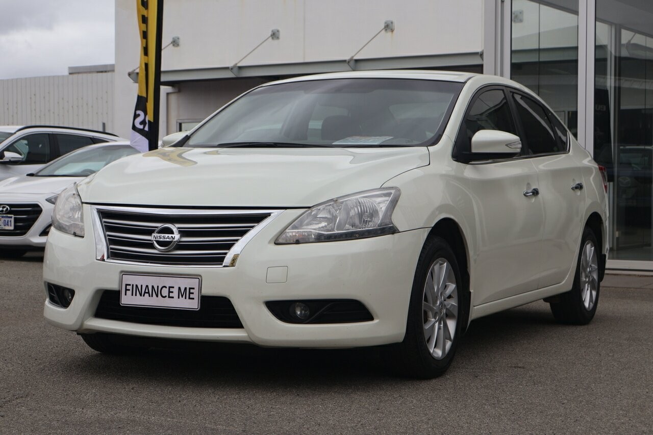 Nissan Pulsar image 4
