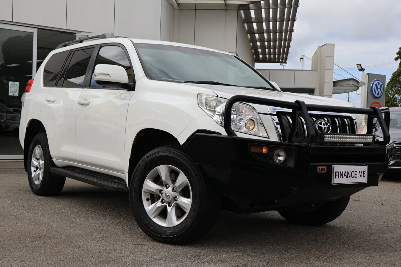 Toyota Landcruiser Prado image 1