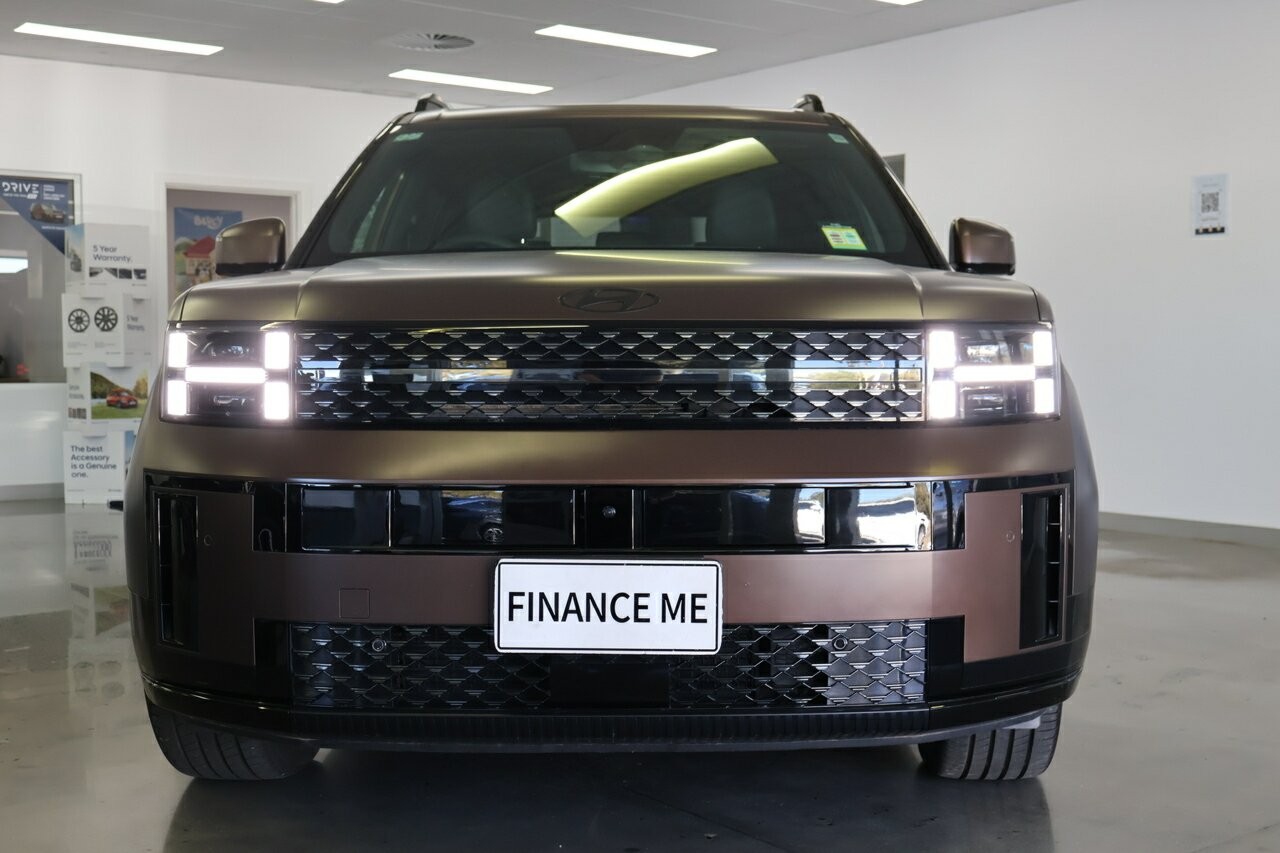 Hyundai Santa Fe image 3