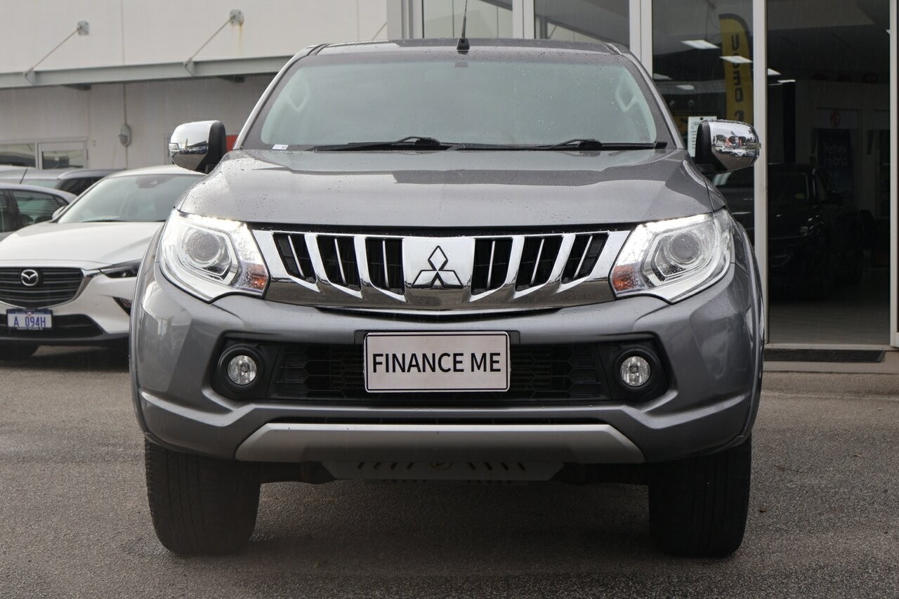 Mitsubishi Triton image 3