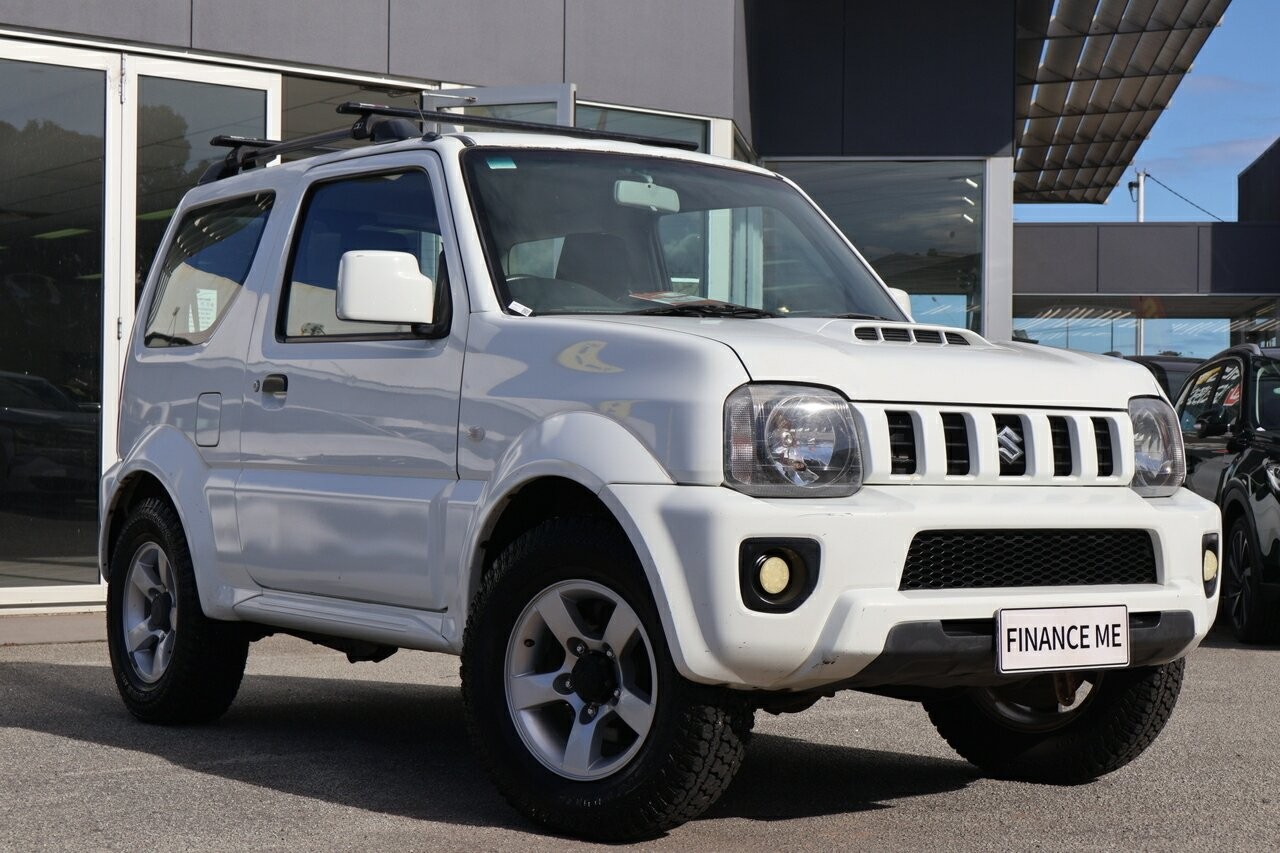 Suzuki Jimny image 1