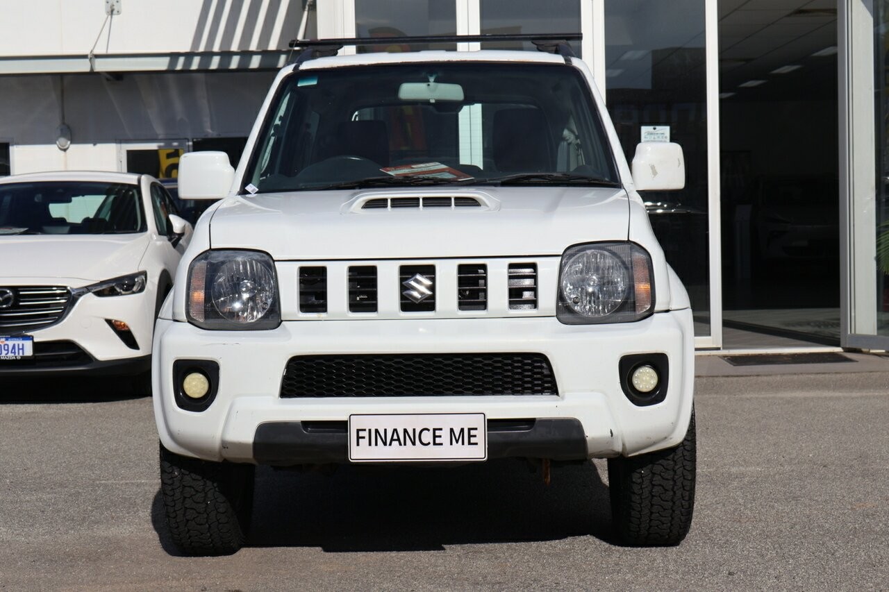 Suzuki Jimny image 3