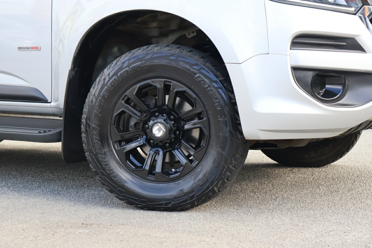 Holden Colorado image 2