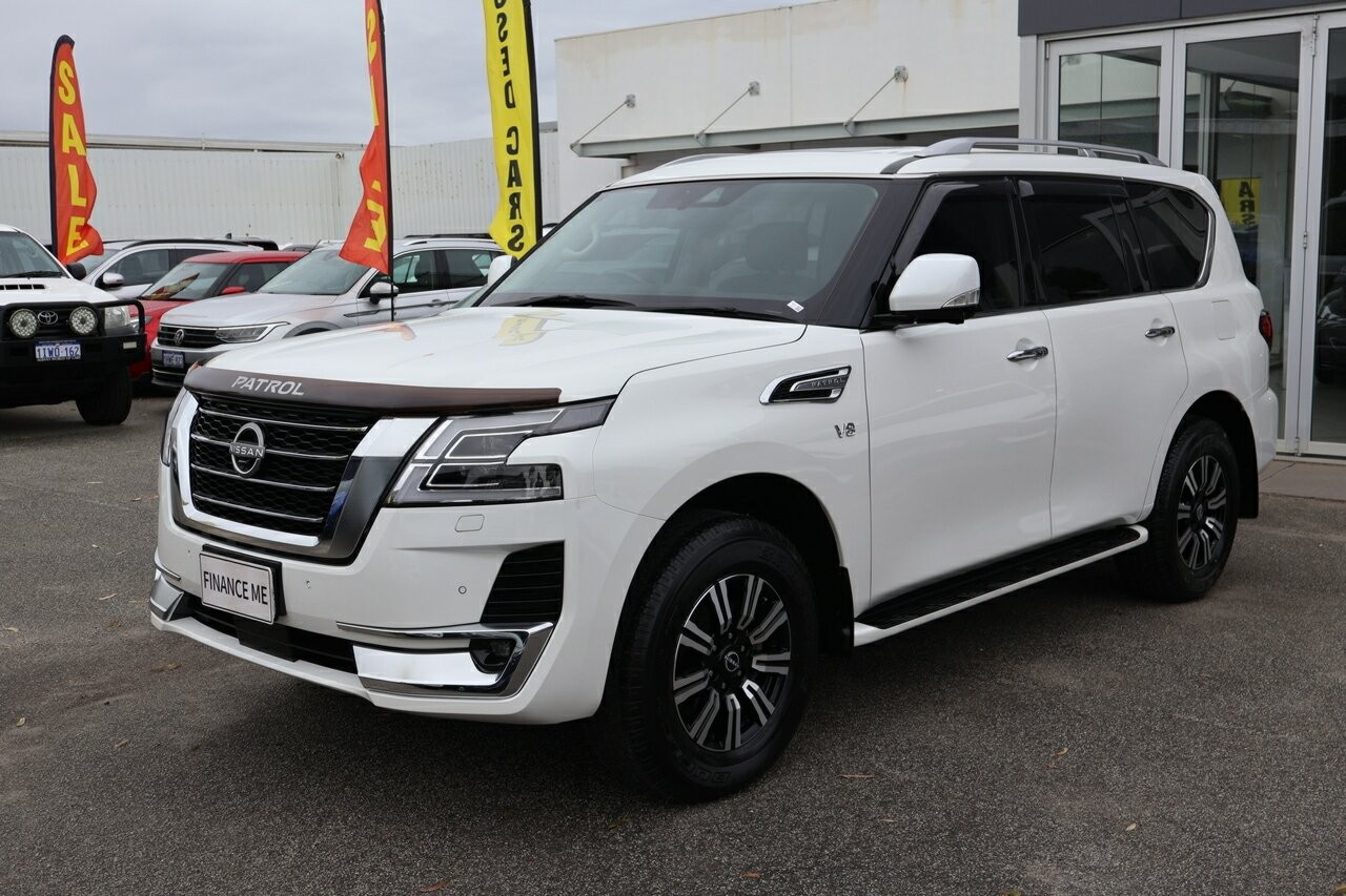 Nissan Patrol image 2