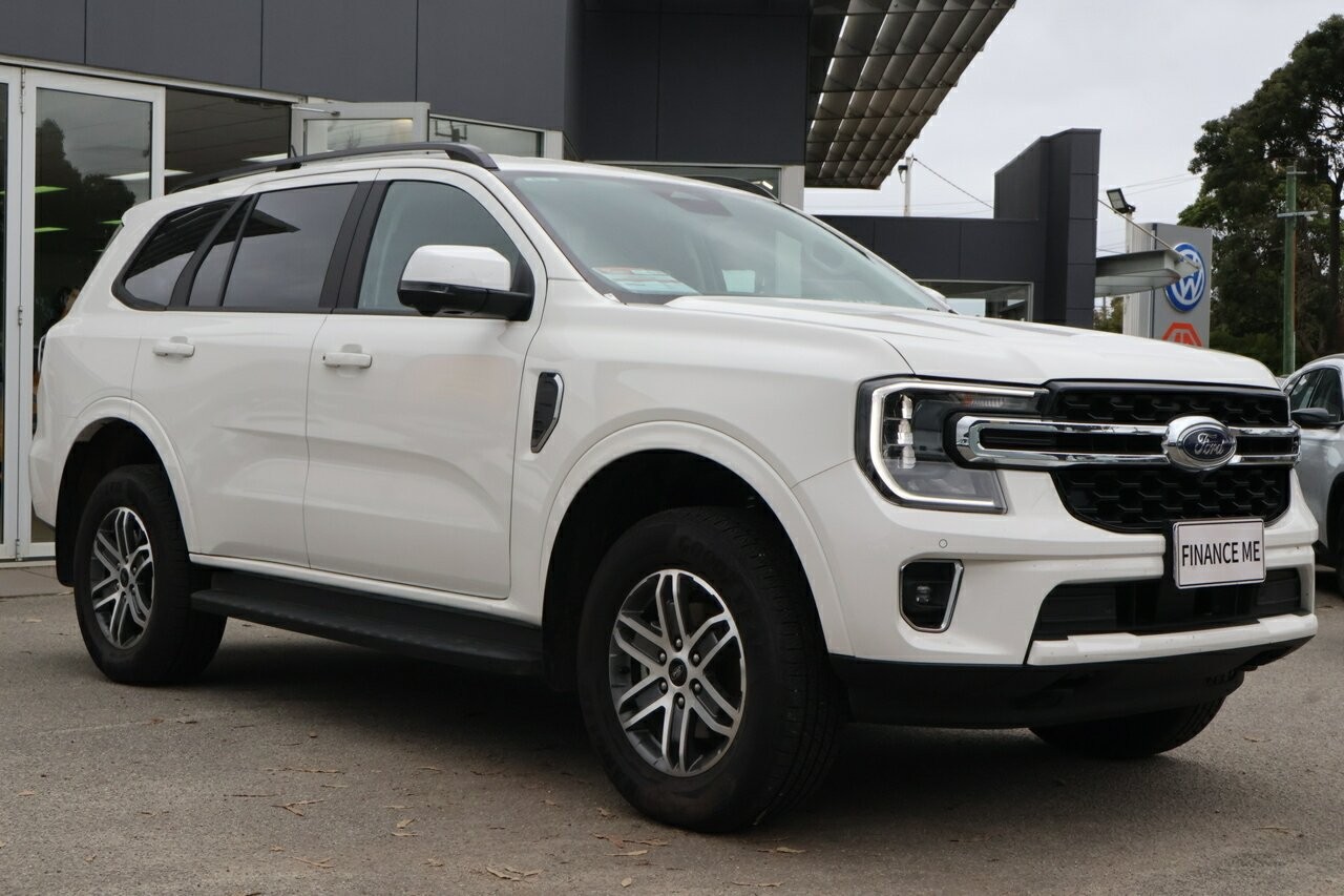 Ford Everest image 1