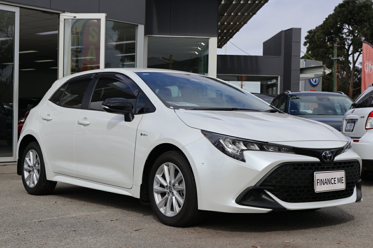 Toyota Corolla image 1