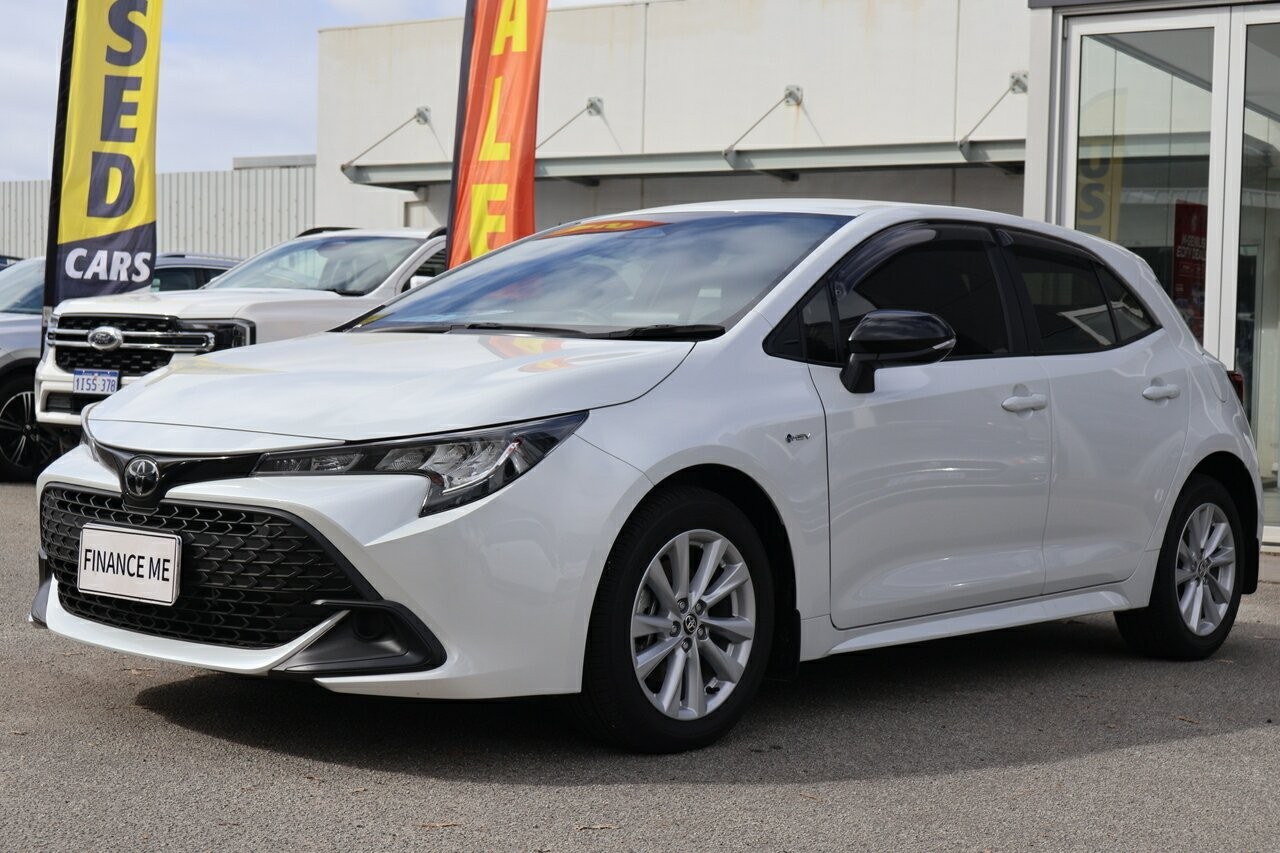 Toyota Corolla image 3