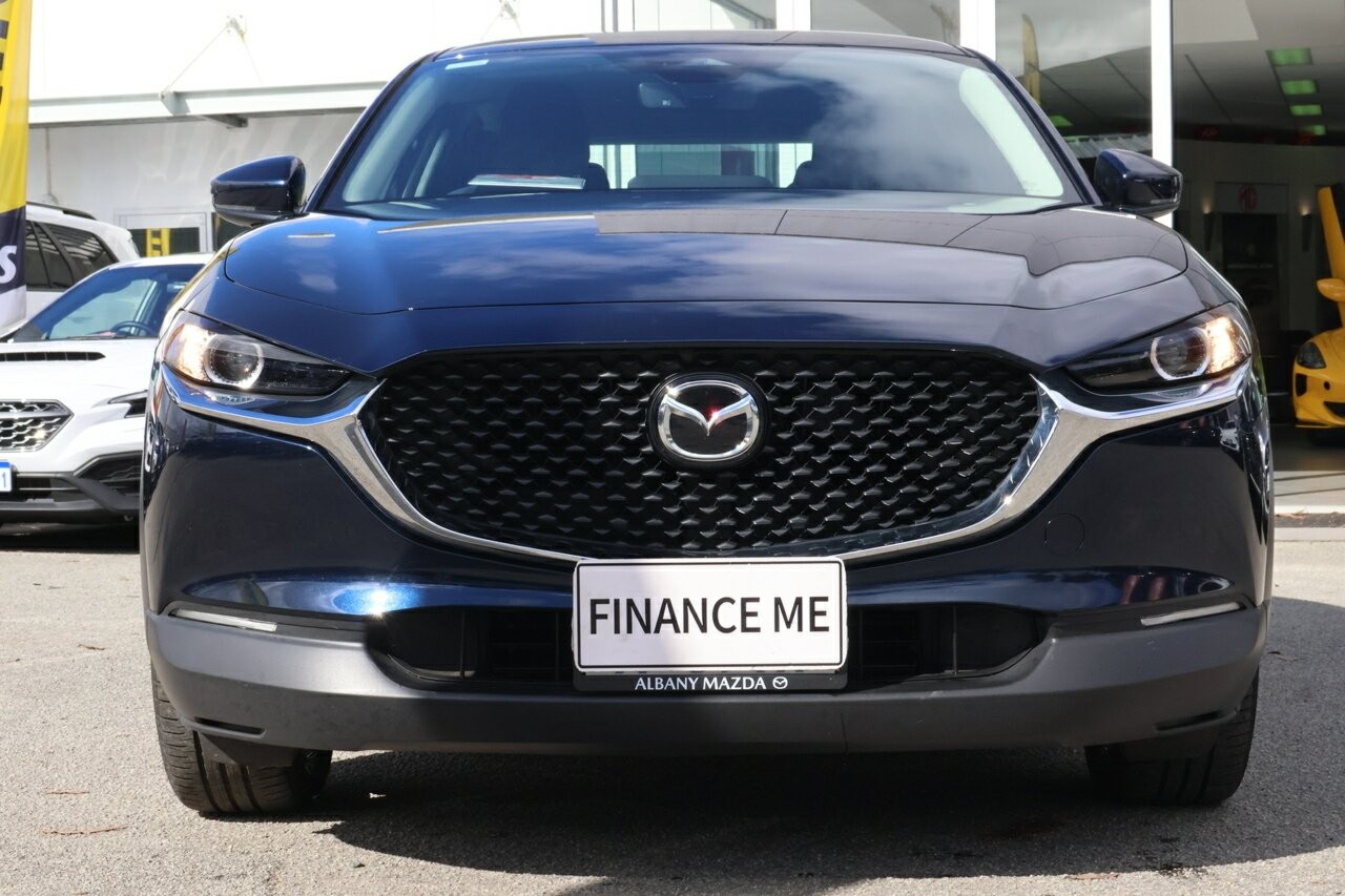 Mazda Cx-30 image 2
