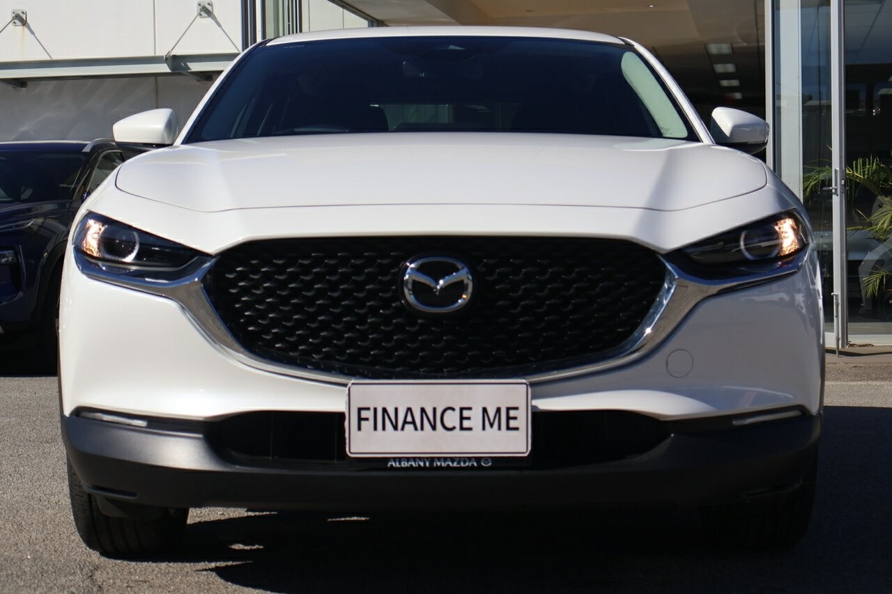 Mazda Cx-30 image 3