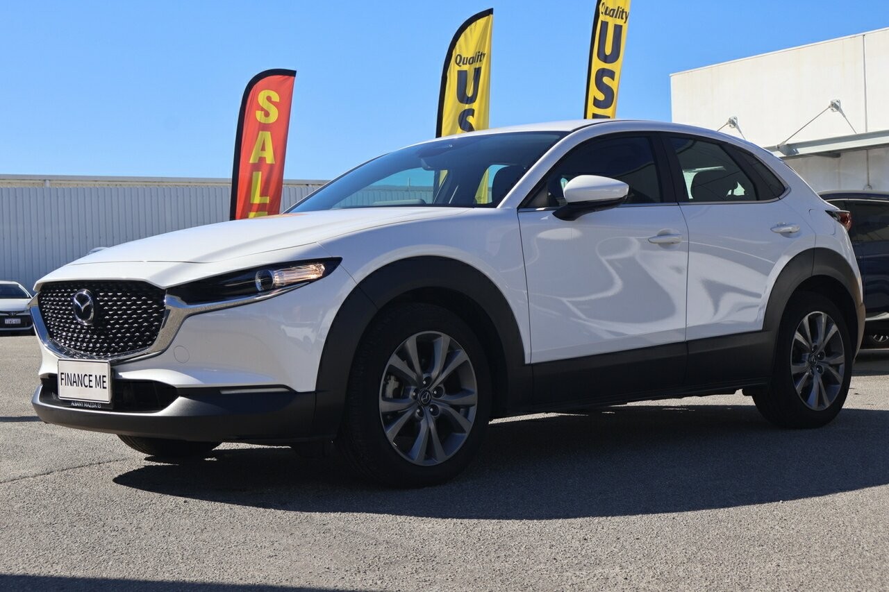 Mazda Cx-30 image 4