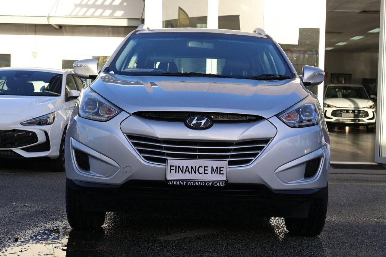 Hyundai Ix35 image 2