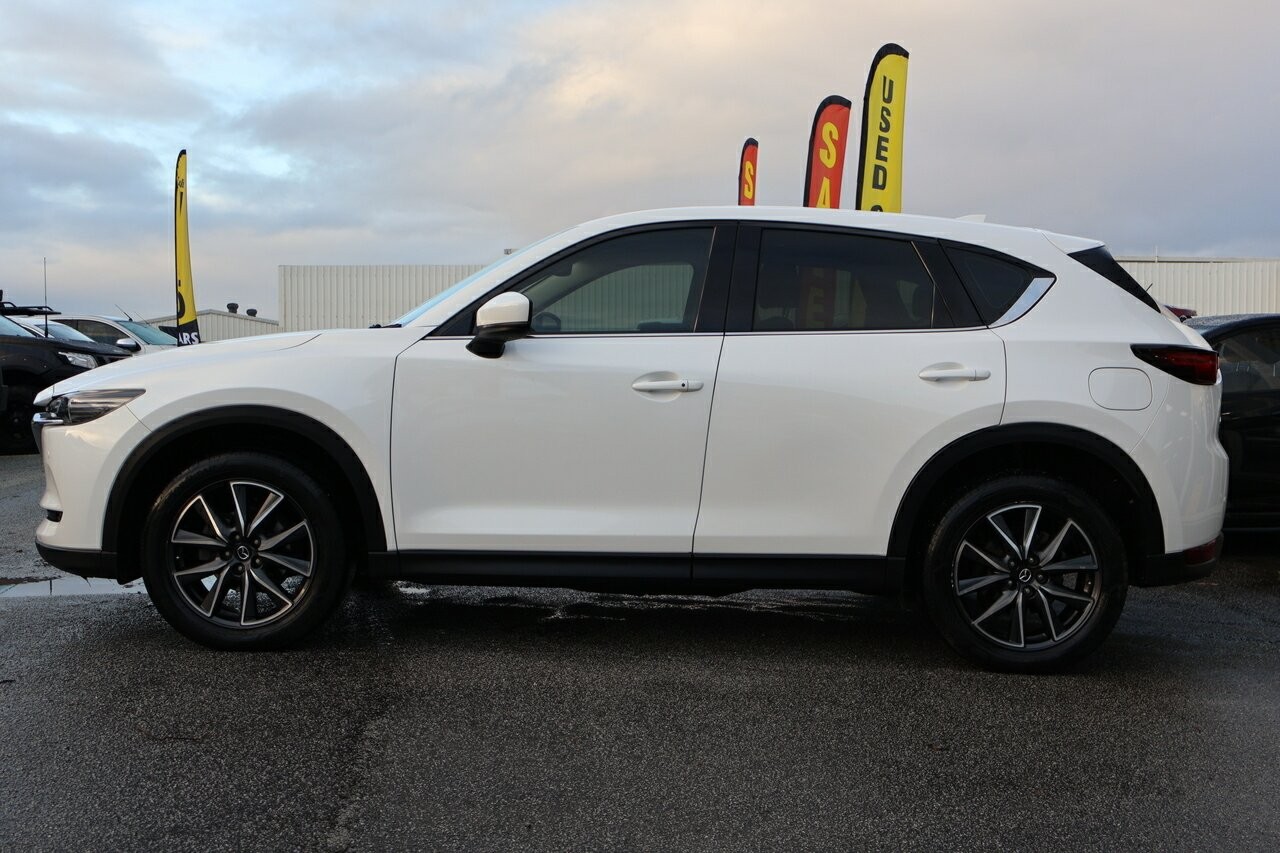 Mazda Cx-5 image 4