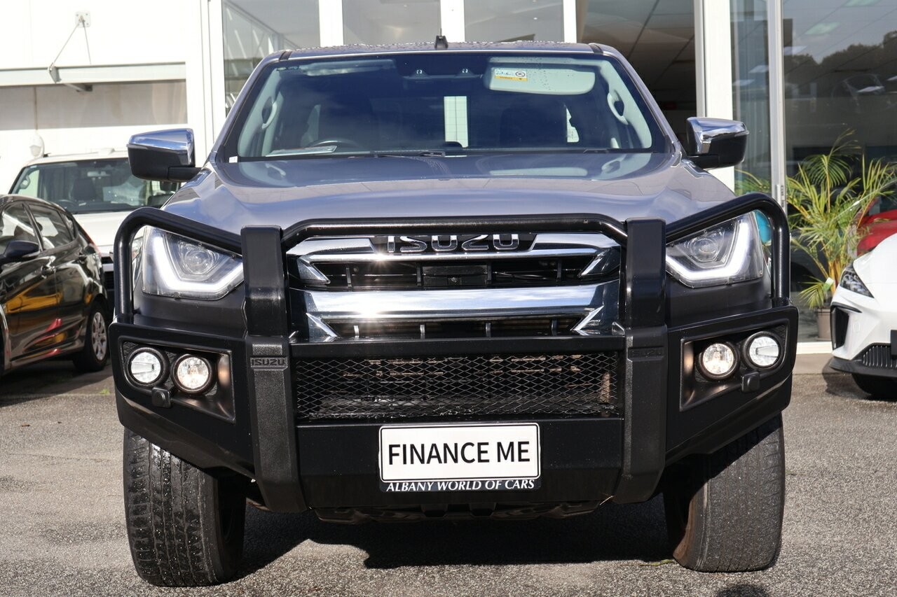 Isuzu D-max image 1