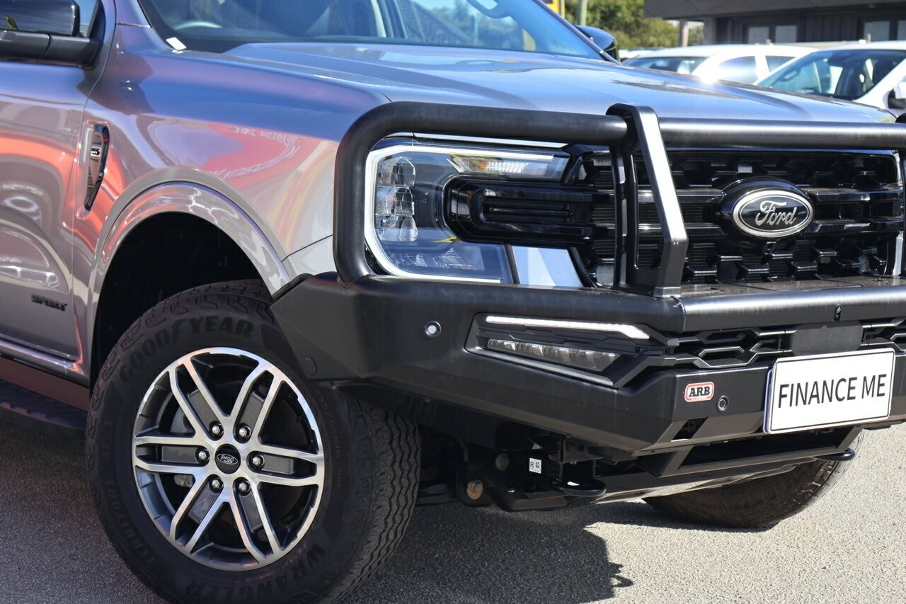 Ford Everest image 2