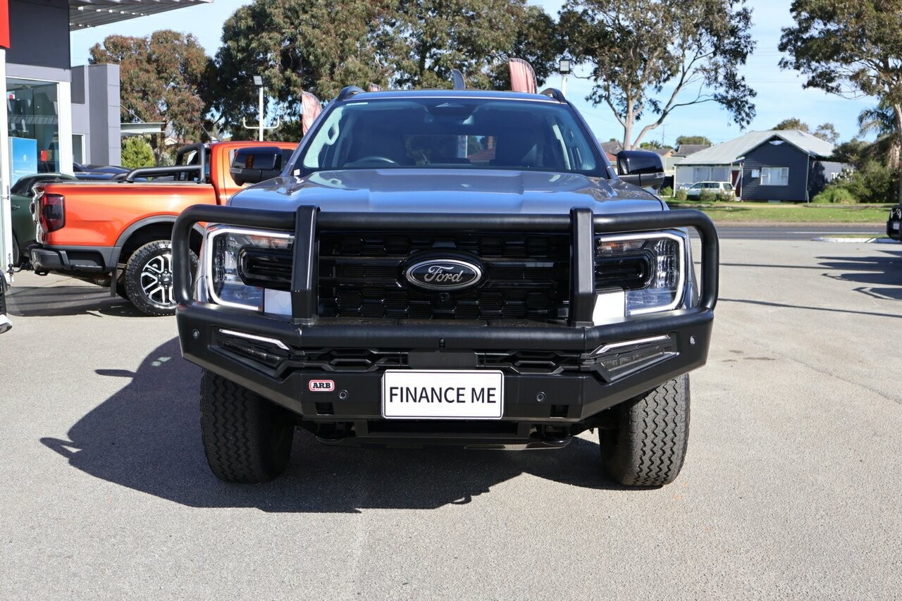 Ford Everest image 3