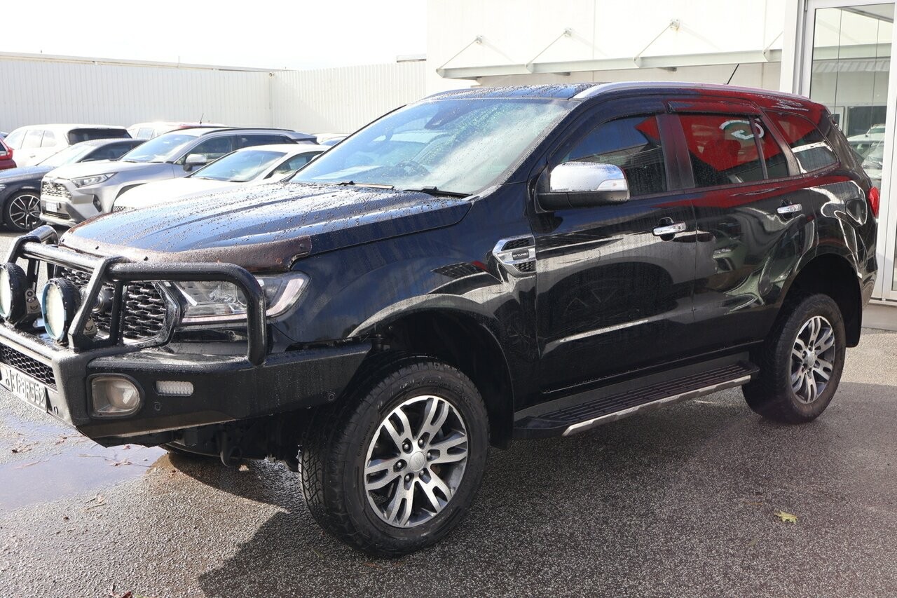 Ford Everest image 2