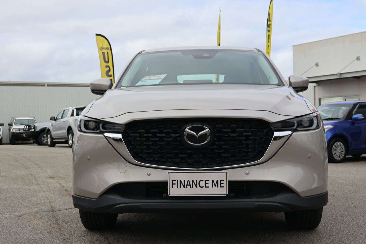 Mazda Cx-5 image 2